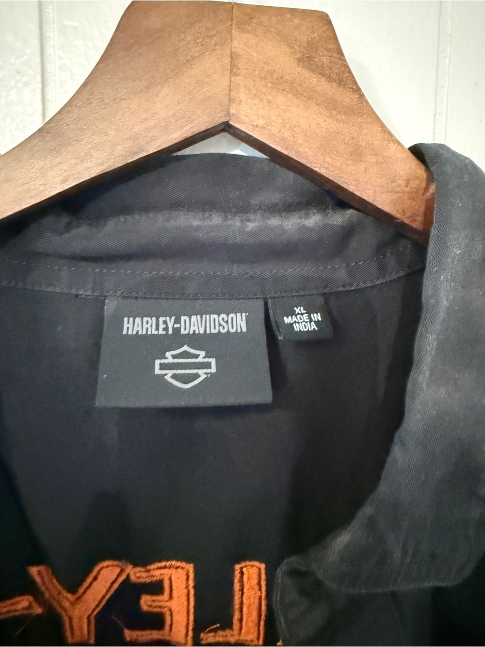 Harley-Davidson Black Short-Sleeve Button-Up Work Shirt with Orange Patch - Picture 4 of 5